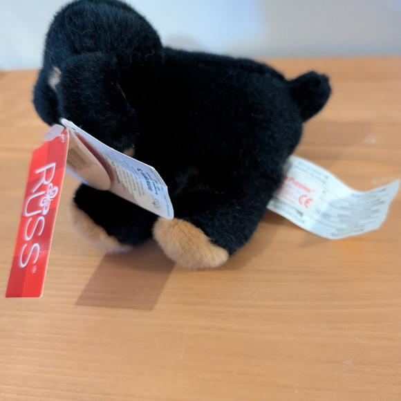 Rare RUSS BERRIE Luv Pets BISCUIT DOG Puppy Plush Chamois Rottweiler HTF 5 Inch - Picture 2 of 7